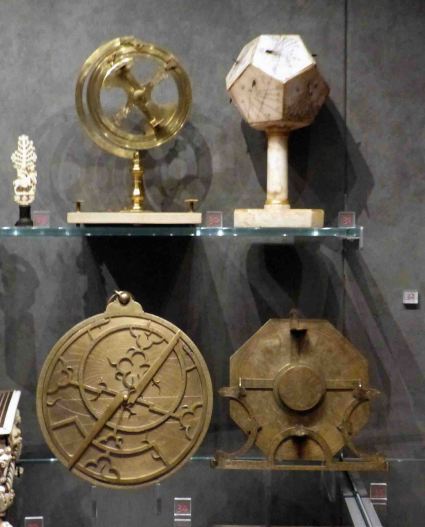 Reloj dodecaedro Turin